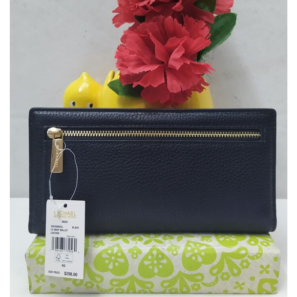 Michael Kors Black Pebbled Leather Credit Card Bifold Wallet - NWT $298 - Picture 2 of 15